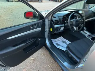 2011 Subaru Outback 2.5i Premium