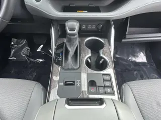 Gold Certified2025 Toyota Highlander Hybrid Platinum