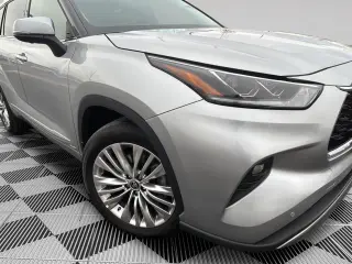 Gold Certified2025 Toyota Highlander Hybrid Platinum
