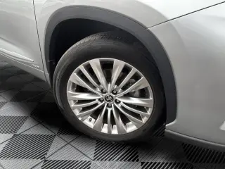 Gold Certified2025 Toyota Highlander Hybrid Platinum