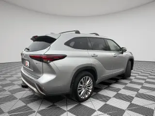 Gold Certified2025 Toyota Highlander Hybrid Platinum