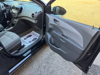 2015 Chevrolet Sonic LT Auto