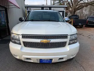 2013 Chevrolet Avalanche LTZ Black Diamond