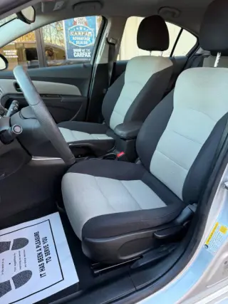 2016 Chevrolet Cruze Limited LS Auto