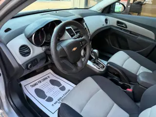 2016 Chevrolet Cruze Limited LS Auto