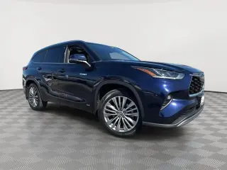2021 Toyota Highlander Hybrid Platinum