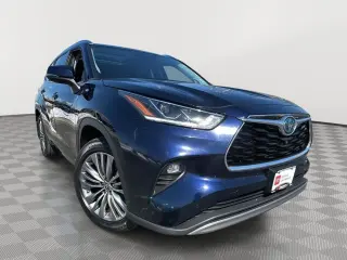 2021 Toyota Highlander Hybrid Platinum
