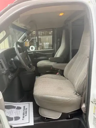 2017 Chevrolet Express 2500