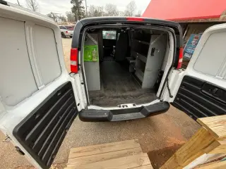 2017 Chevrolet Express 2500