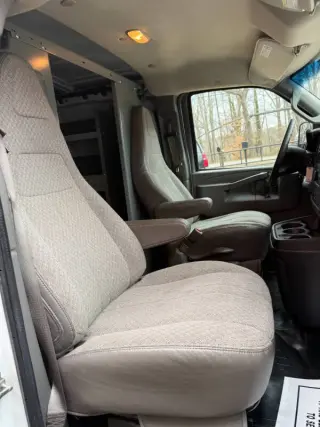 2017 Chevrolet Express 2500