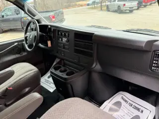 2017 Chevrolet Express 2500