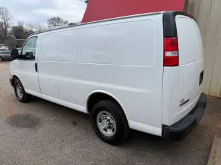 2017 Chevrolet Express 2500