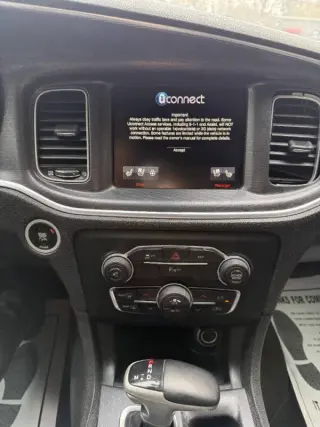 2015 Dodge Charger SXT