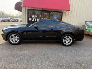 2014 Ford Mustang V6