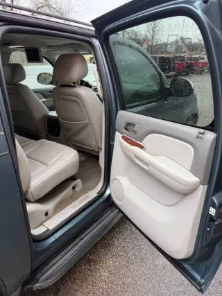 2010 Chevrolet Avalanche LTZ
