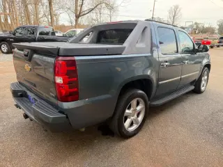 2010 Chevrolet Avalanche LTZ