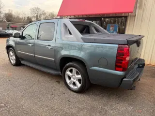 2010 Chevrolet Avalanche LTZ