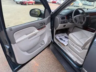 2010 Chevrolet Avalanche LTZ