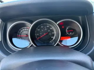 2012 Nissan Versa 1.8 S