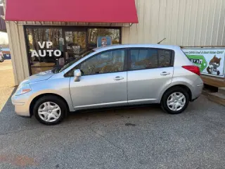 2012 Nissan Versa 1.8 S