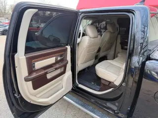 2013 RAM 1500 Laramie