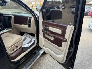 2013 RAM 1500 Laramie