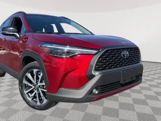 2025 Toyota Corolla Cross XLE