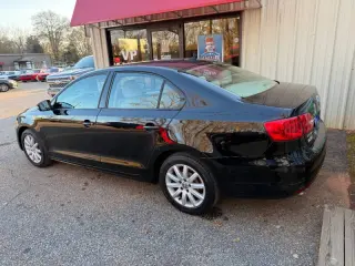2011 Volkswagen Jetta SE PZEV