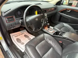 2008 Volvo XC70 3.2