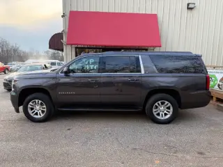 2016 Chevrolet Suburban LT