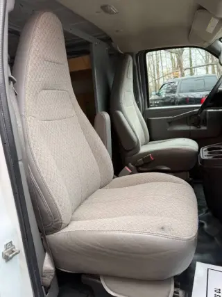 2017 GMC Savana 2500