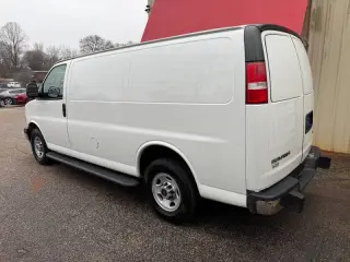 2017 GMC Savana 2500