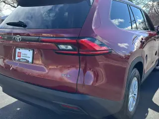 Gold Certified 2024 Toyota Grand Highlander XLE