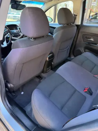 2013 Chevrolet Cruze 1LT Auto