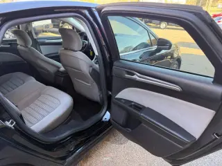 2016 Ford Fusion S