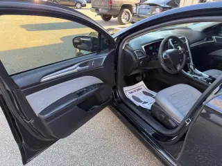 2016 Ford Fusion S