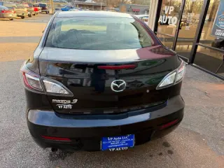2013 Mazda MAZDA3 i SV