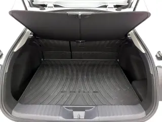 Toyota Prius 2024 XLE 4dr Hatchback