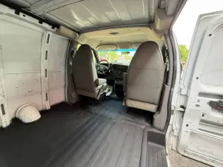 2014 Chevrolet Express 2500