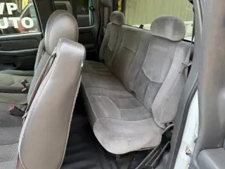 2004 Chevrolet Silverado 2500HD Work Truck