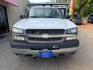 2004 Chevrolet Silverado 2500HD Work Truck