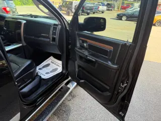 2013 RAM 1500 Laramie