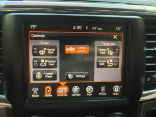 2013 RAM 1500 Laramie