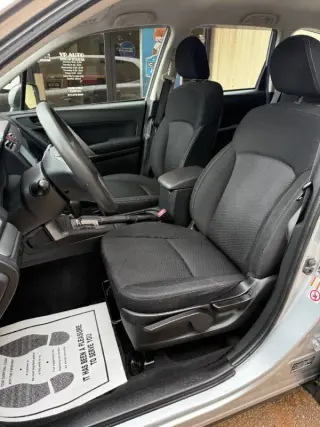 2014 Subaru Forester 2.5i