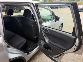2014 Subaru Forester 2.5i