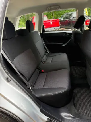 2014 Subaru Forester 2.5i