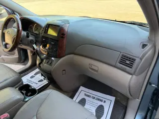 2005 Toyota Sienna XLE Limited 7 Passenger