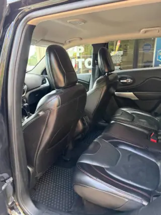2017 Jeep Cherokee Trailhawk