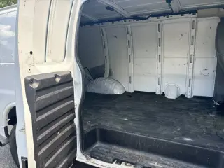 2021 Chevrolet Express 2500
