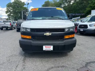 2021 Chevrolet Express 2500